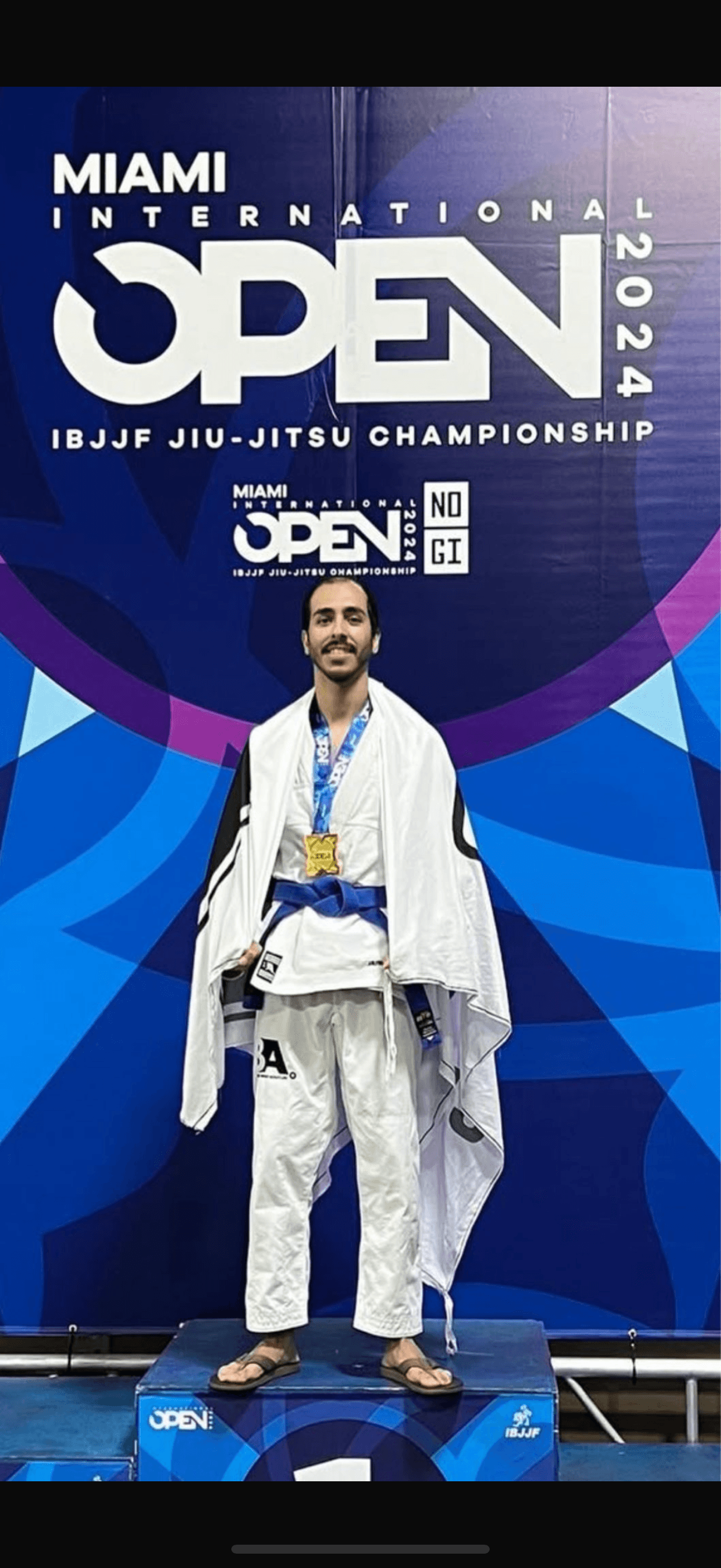 Axel Guzman demonstrating technique.